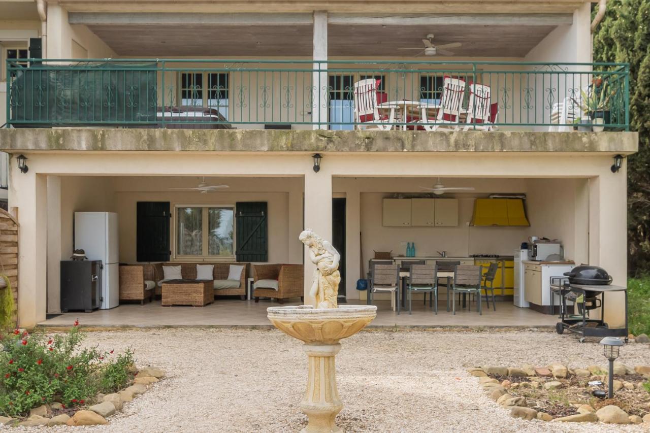 Ouveillan Villa Les Cigales מראה חיצוני תמונה