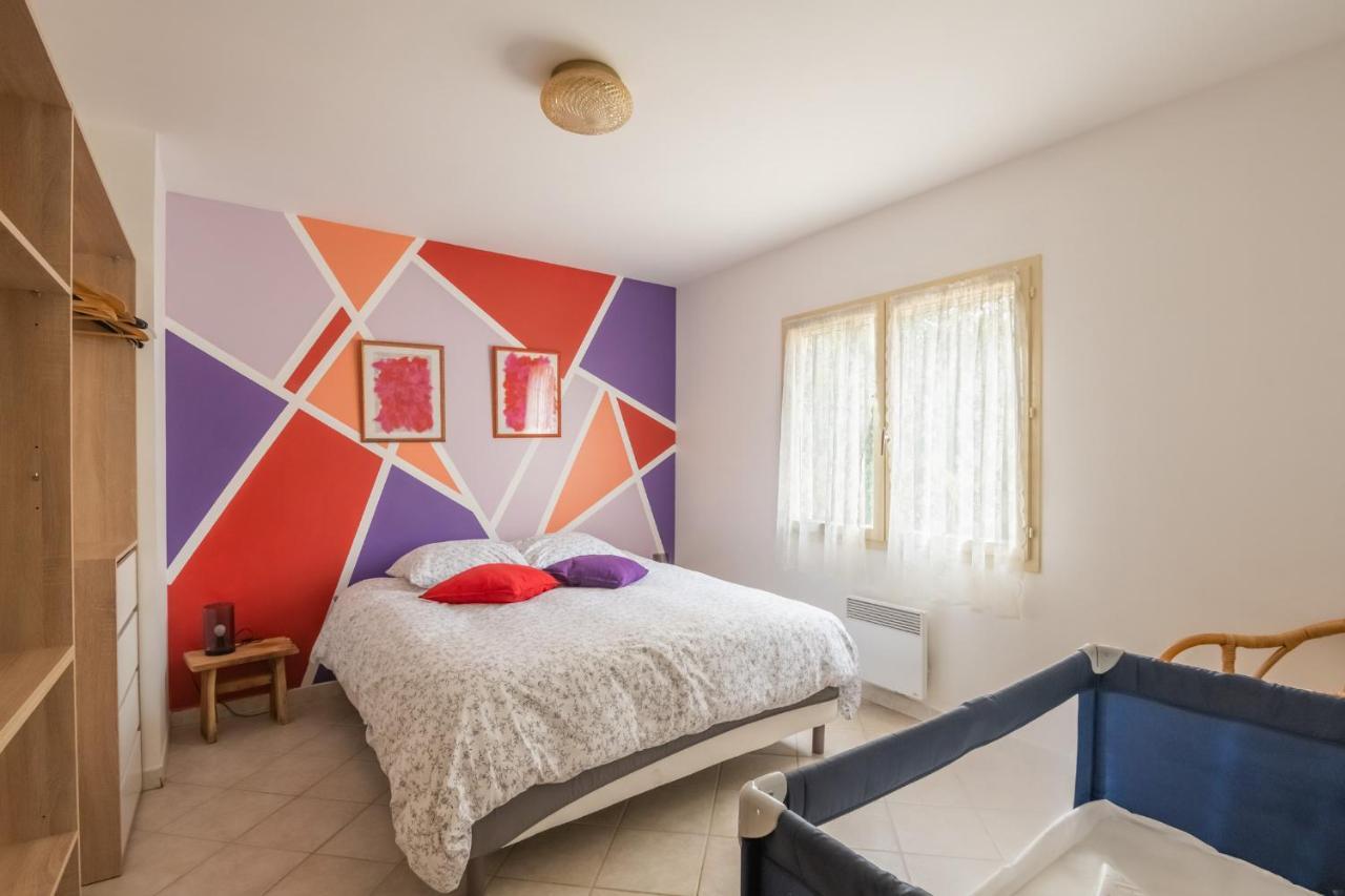 Ouveillan Villa Les Cigales מראה חיצוני תמונה